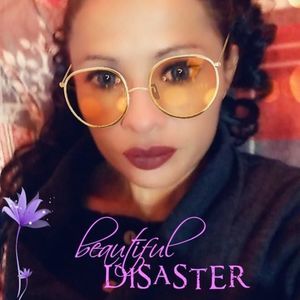 Meet your Posher, Valerie